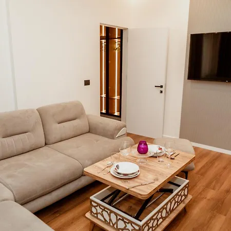 Apartman New Born Apartments *
