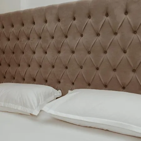 New Born Apartments Apartman